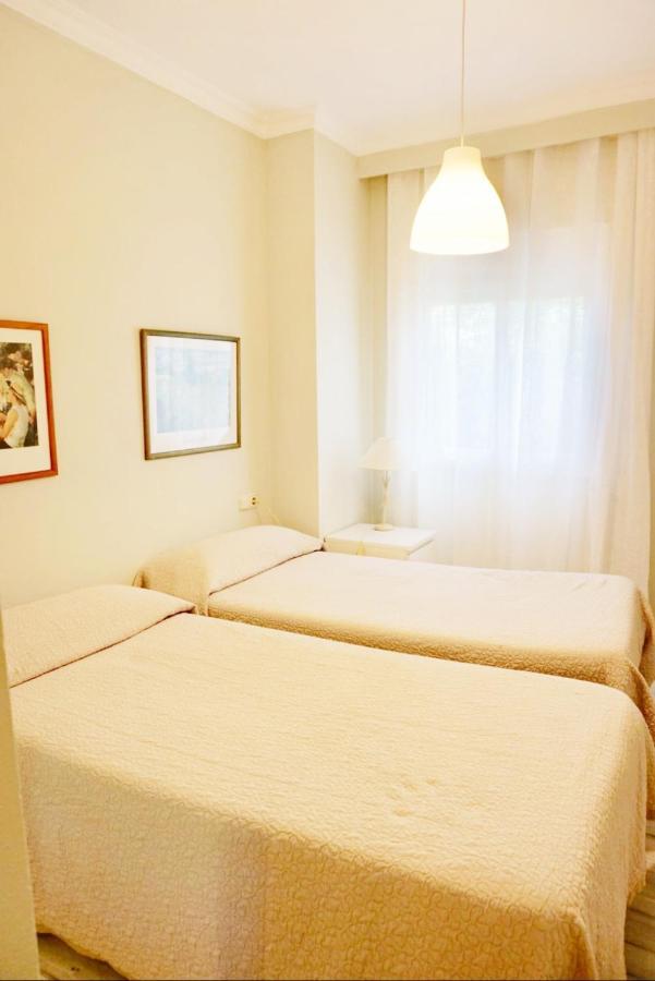 Chez Elo'S Marbella Milla De Oro. Jardin Privado Apartment Luaran gambar
